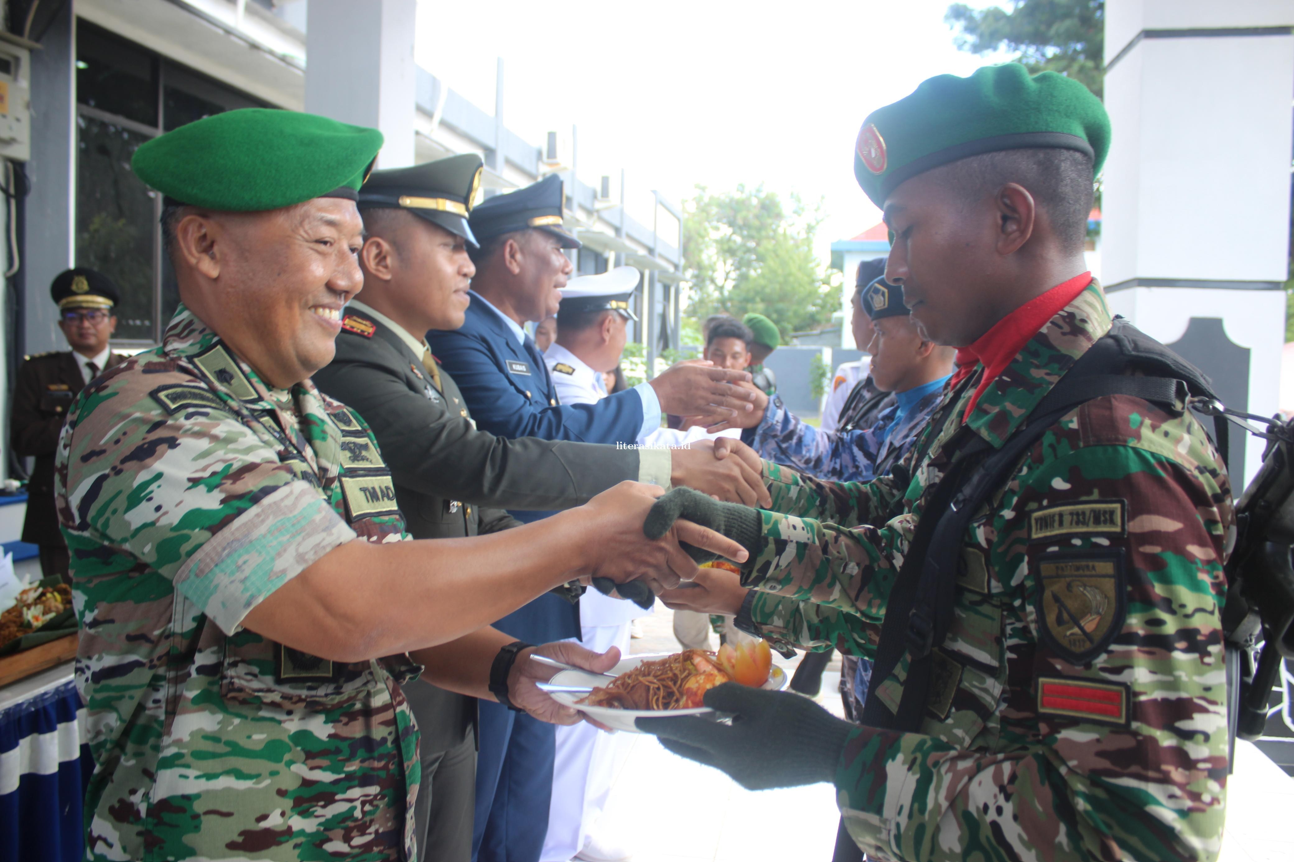 Upacara HUT ke-80 TNI di Morotai Berlangsung Khidmat, Wujud Sinergi dan Kemanunggalan TNI dan Rakyat